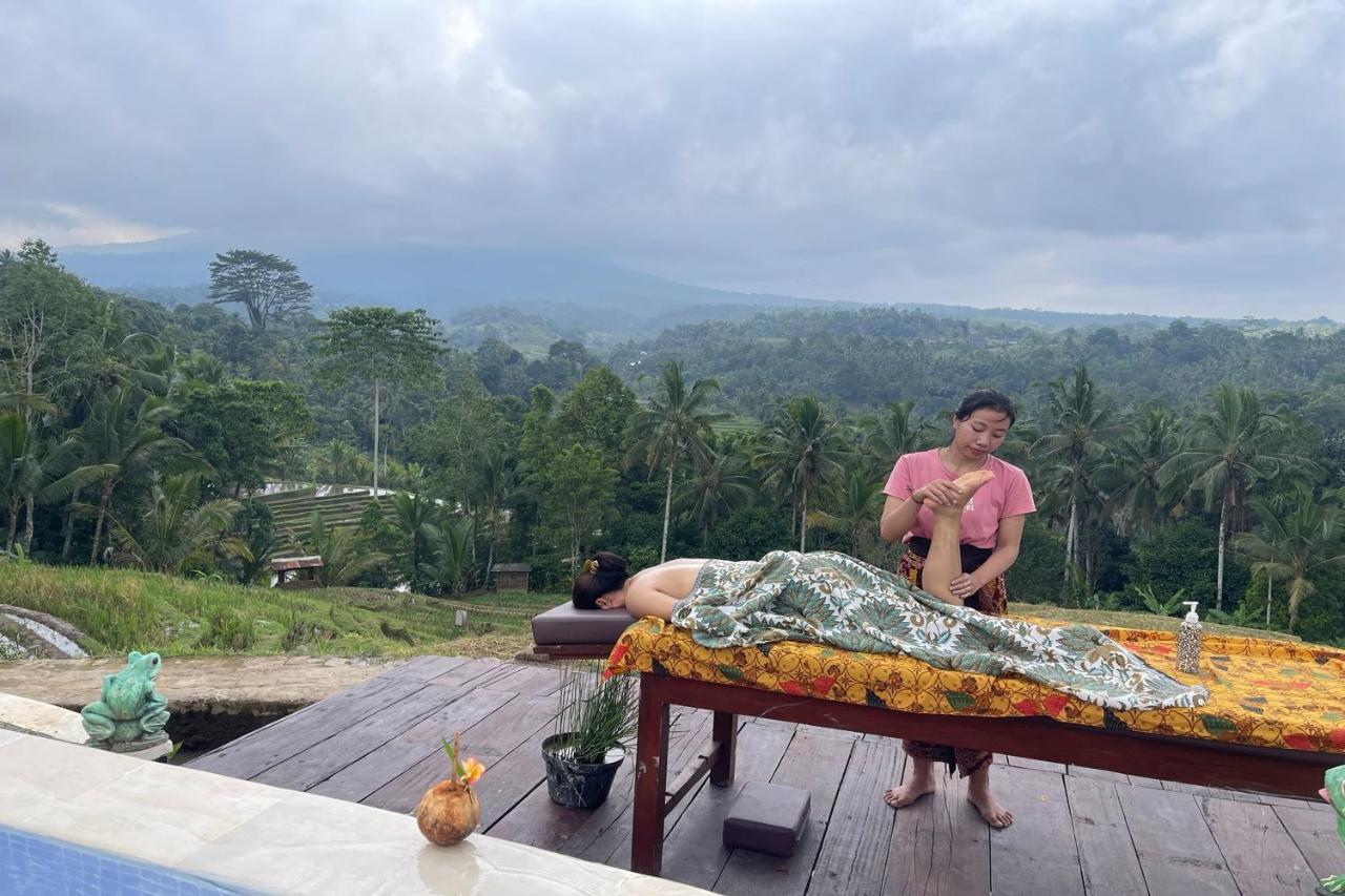 Kts - Kubu Tepi Sawah Villa Selemadeg Exteriör bild