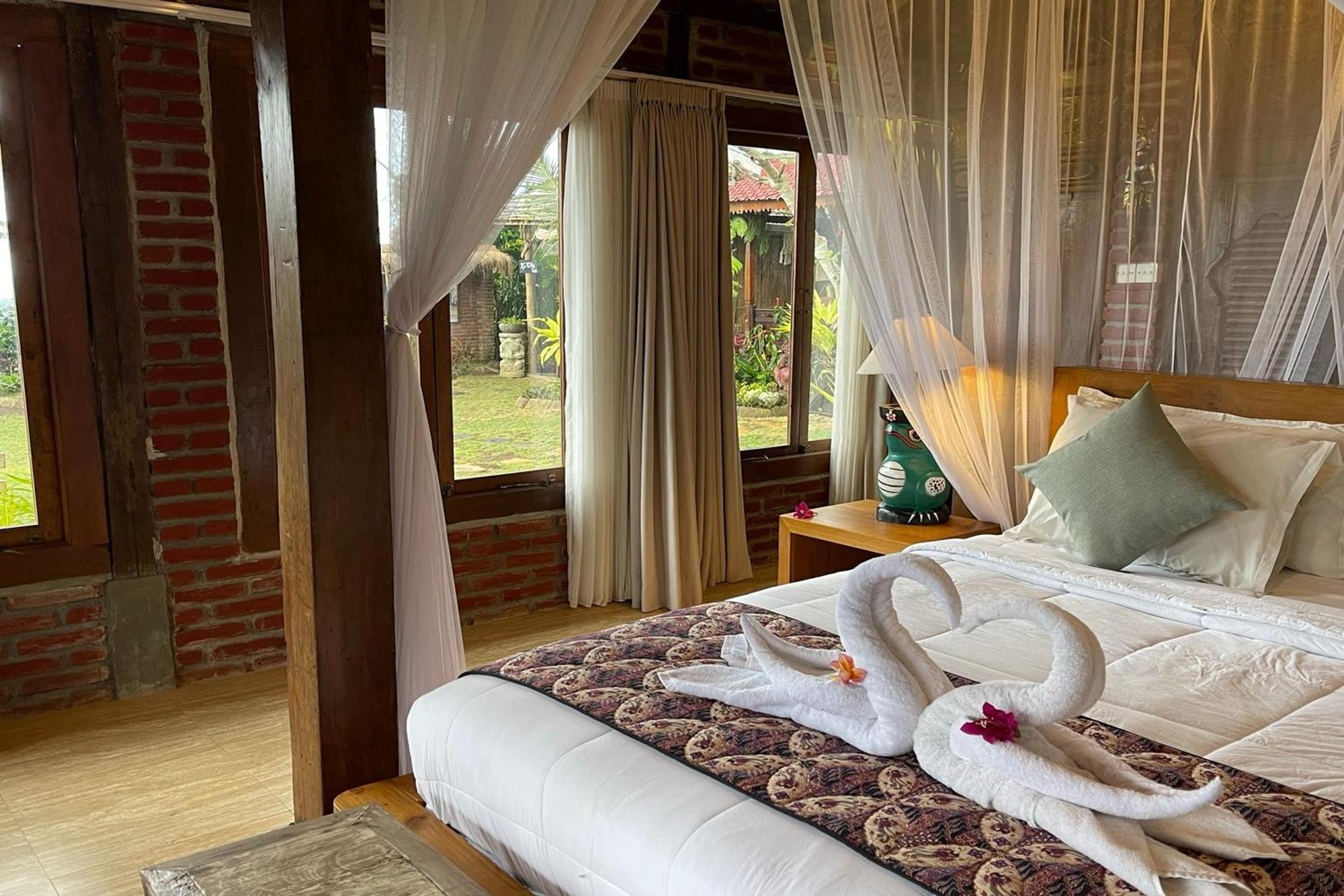 Kts - Kubu Tepi Sawah Villa Selemadeg Exteriör bild